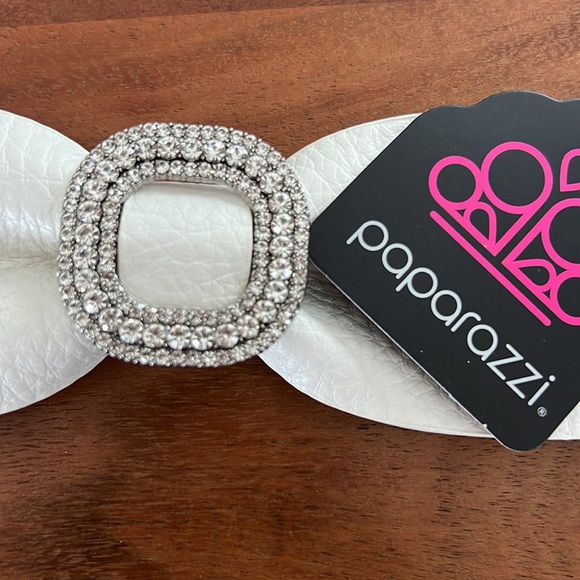 PAPARAZZI White Faux Leather Bracelet - Picture 2 of 6